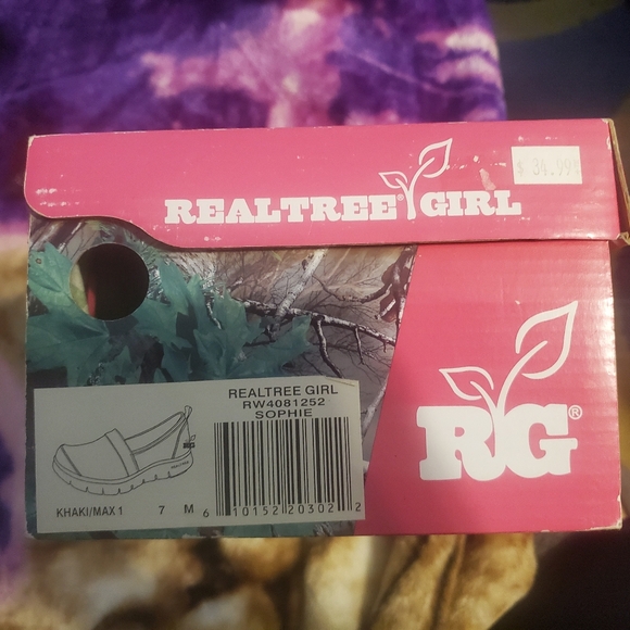 RealTree Girl Camouflage and Pink Women's Size 7 Slip On Shoes - Picture 7 of 7
